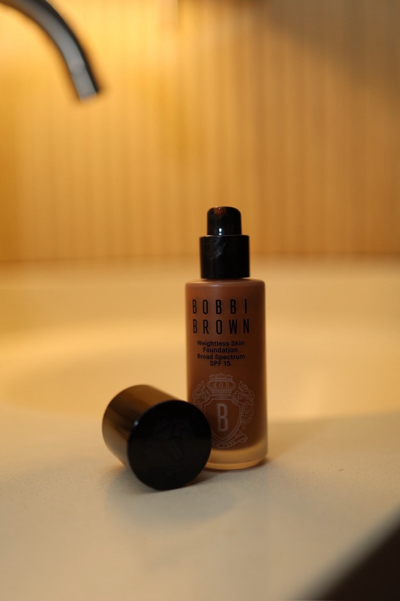 My go to foundation! Makes my skin look flawless 🙌🏾



Wearing shade ‘Neutral Walnut’ 

#LTKBeauty