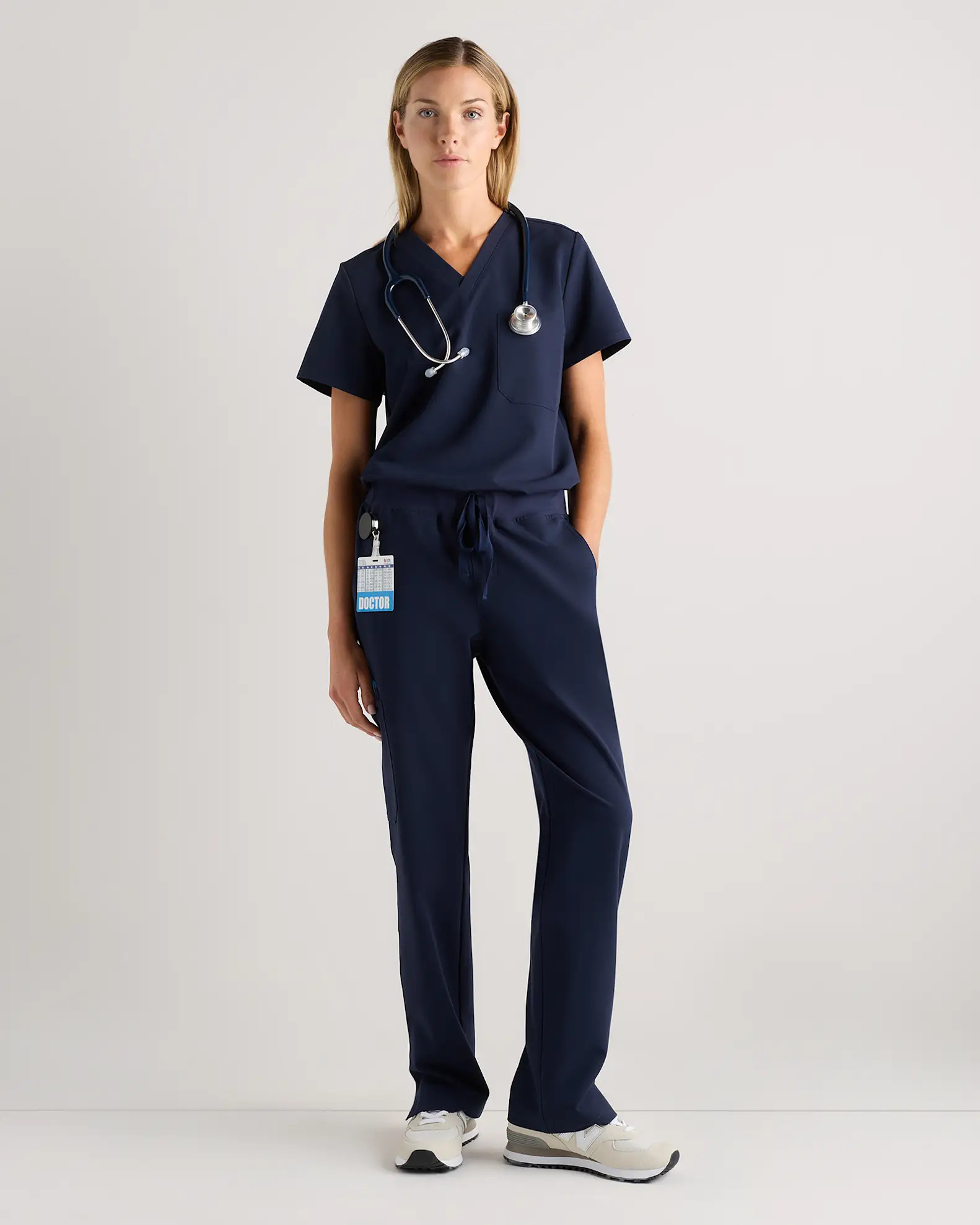 AeraFlex Scrub Cargo Pants | Quince