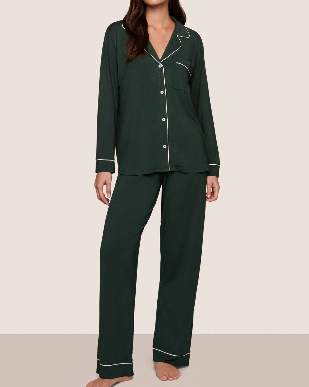 My GO-TO brand for splurge pjs, robes, and loungewear. Elevated and cozy! 

#LTKCyberWeek #LTKHoliday #LTKGiftGuide