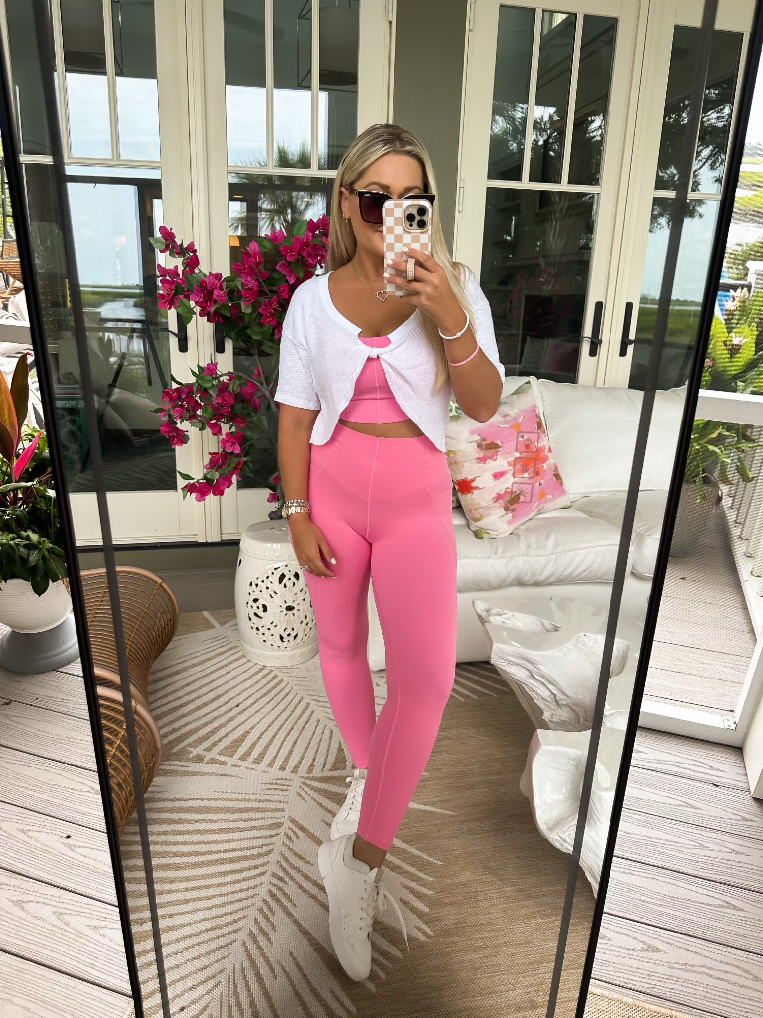 We all know I love everything pink and this set is on sale right now!!

#LTKFind #LTKsalealert #LTKFitness
