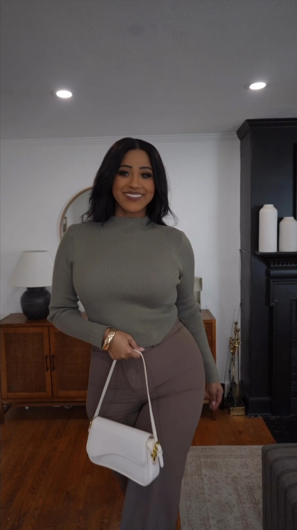 Fall outfit
Affordable tops
Office wear
Work outfit
Office outfit 
Plus size outfit 
Midsize outfit 
Curvy fashion 
Midsize fashion
Mock neck top
Fall tops 
Winter tops
Fall outfit inspo
Trousers 