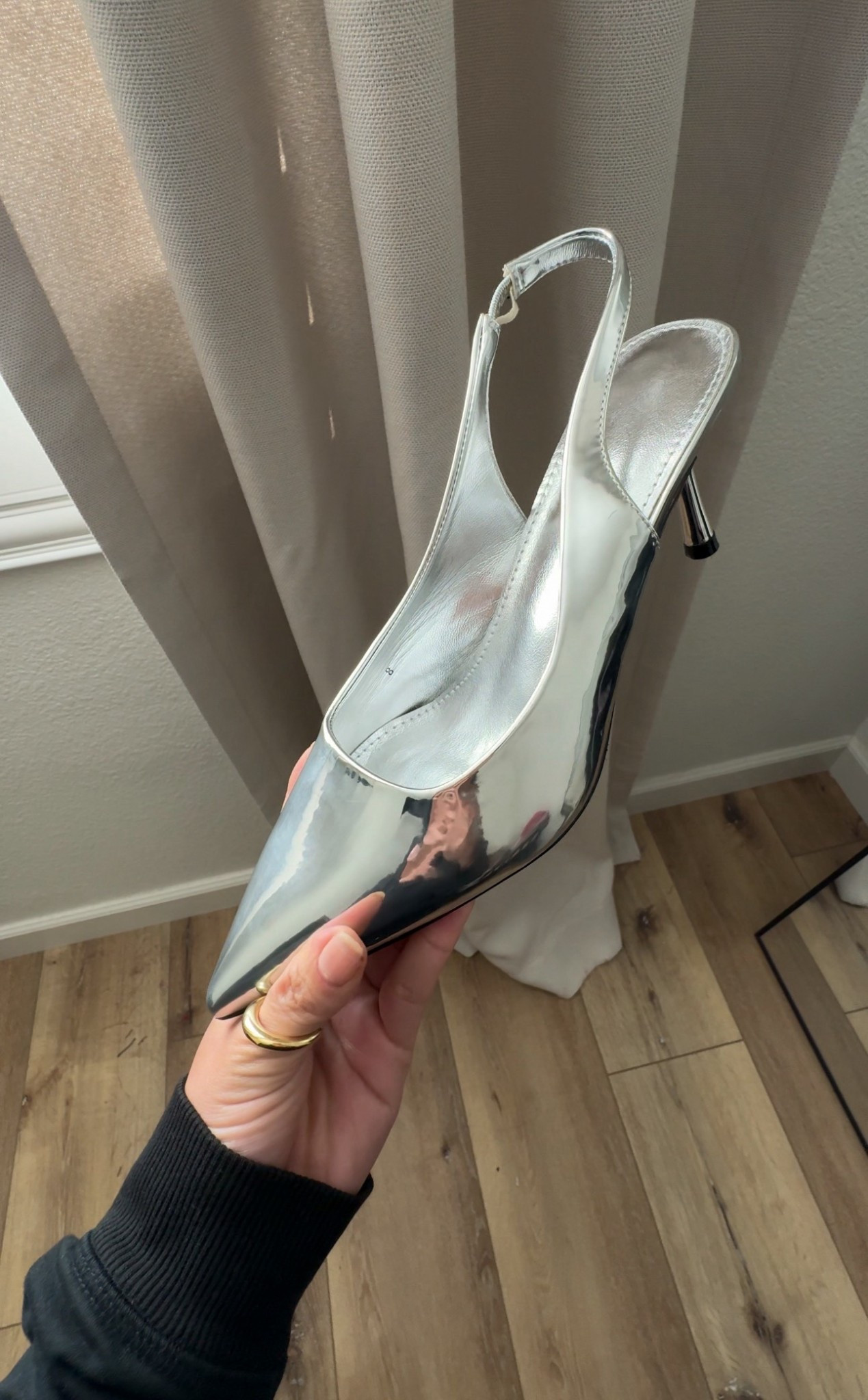 🩶 

#LTKHoliday #LTKFindsUnder50 #LTKSaleAlert