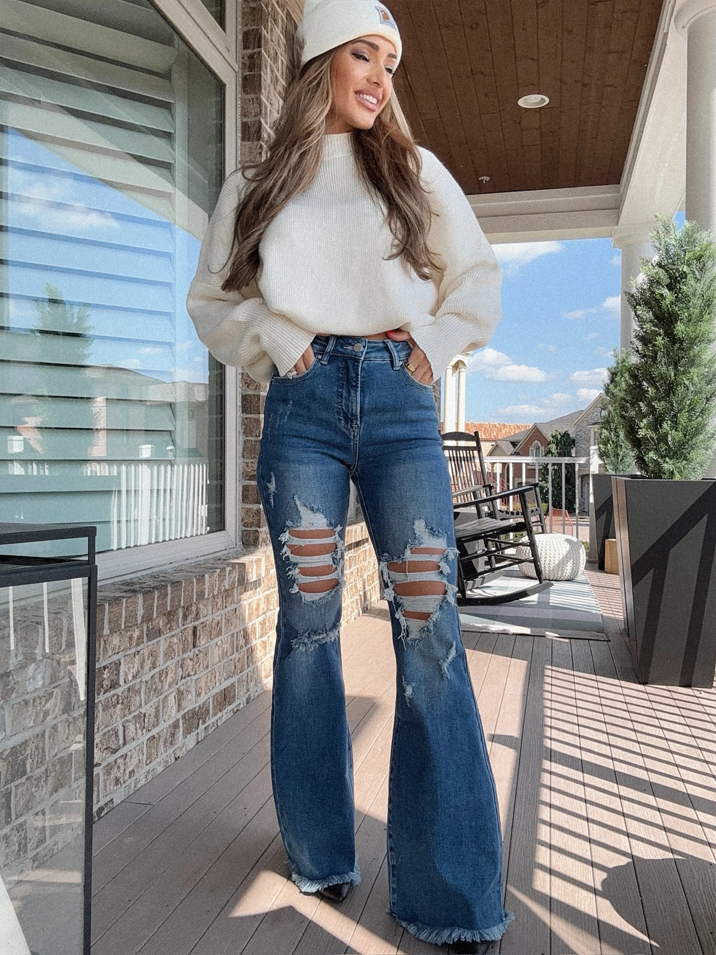 Viral Lainey Tummy Control Flare Jeans | Willow Boutique