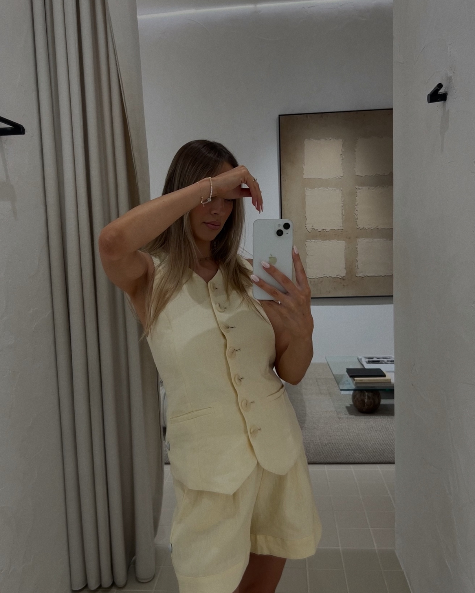 In store try on of the new arrivals at @dissh 

#LTKspring #LTKaustralia