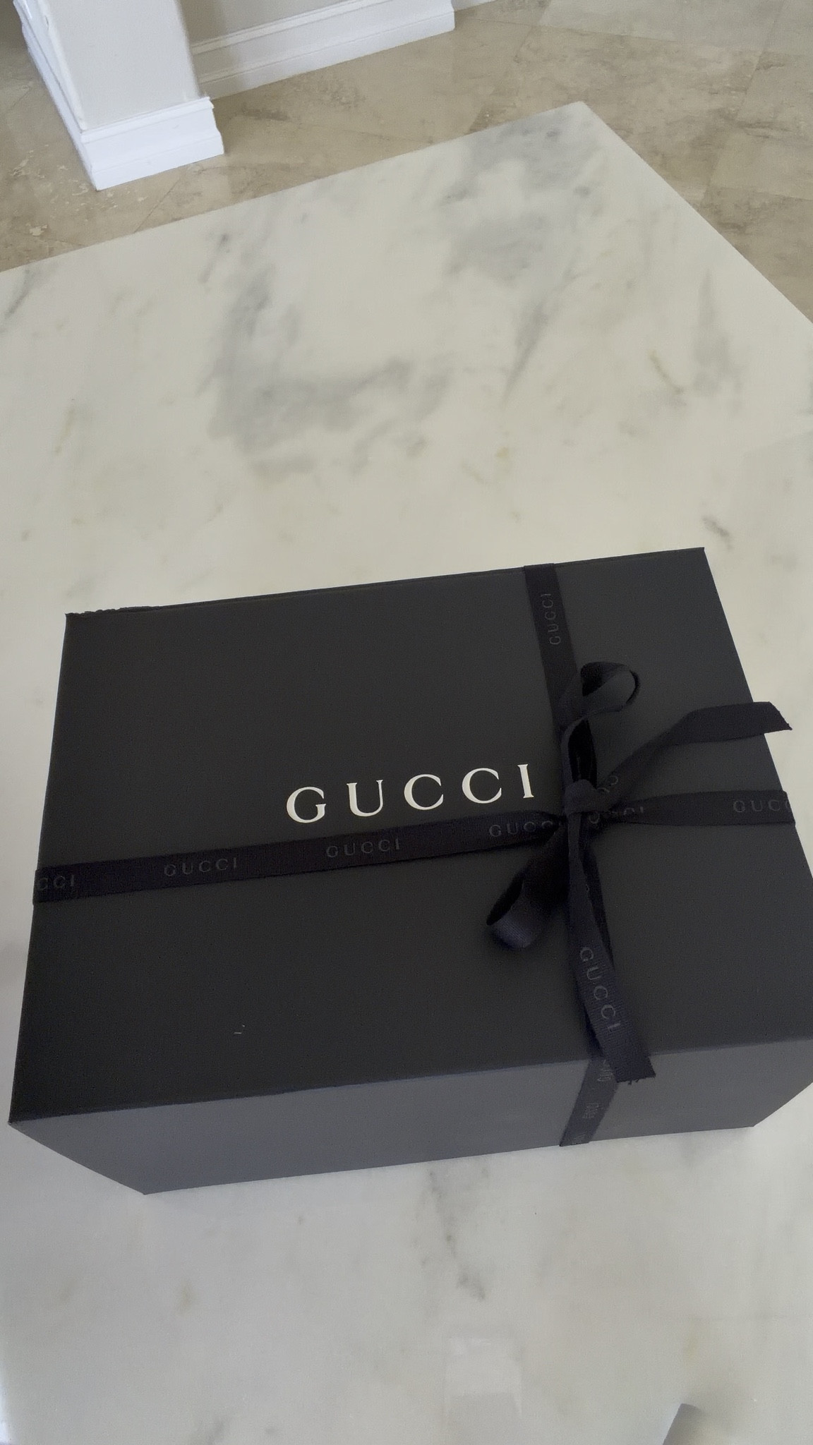 Unbox with me my new denim gucci bag 💙

#LTKselfcare #LTKgrwm #LTKootd