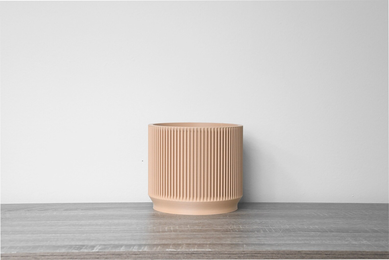 The Gravity Planter in Tan - Etsy | Etsy (US)