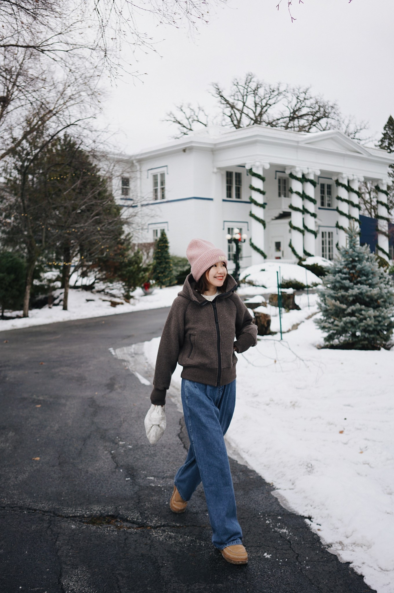 Winter❄️


#LTKootd #LTKHoliday #LTKdayinmylife