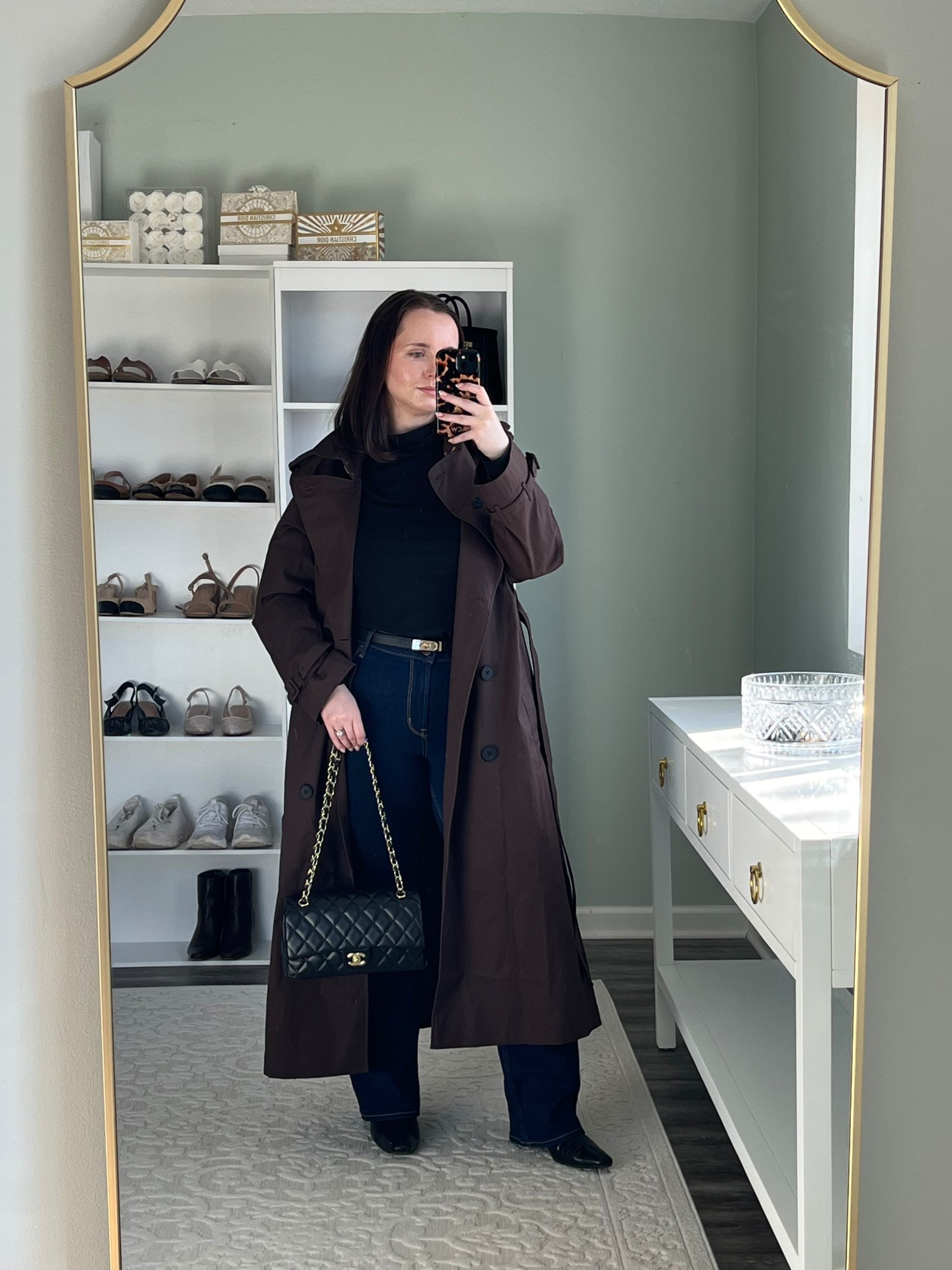 Chicago OOTD ☕️🤍🧥

spring Chicago outfit ideas, classic chic style, outfit of the day inspo, jeans, denim, trench coat, turtleneck, quince, banana republic 

#LTKMidsize #LTKSeasonal #LTKootd