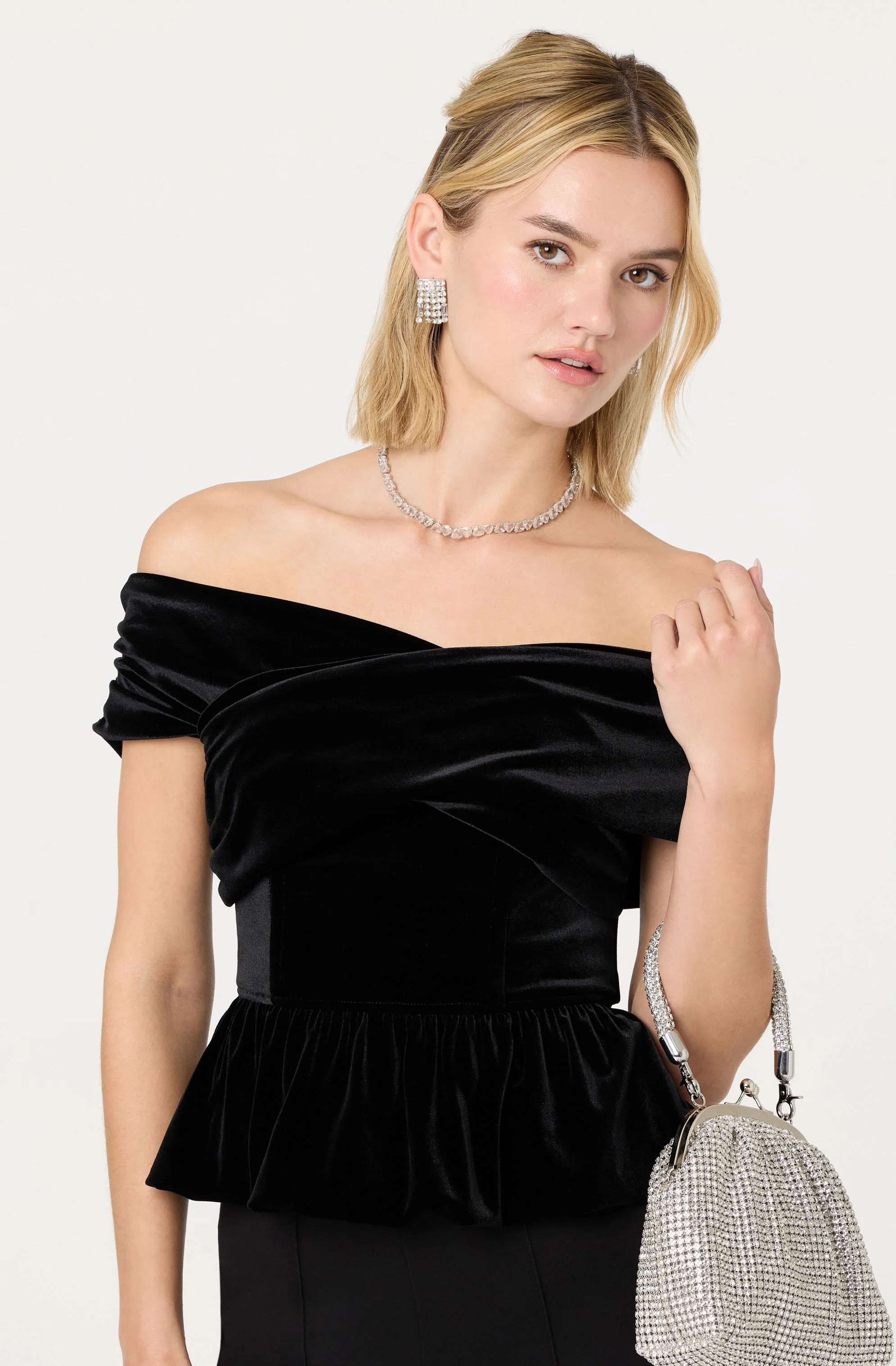 Tenille Velvet Off Shoulder Top - Black / XS | ASTR The Label (US)