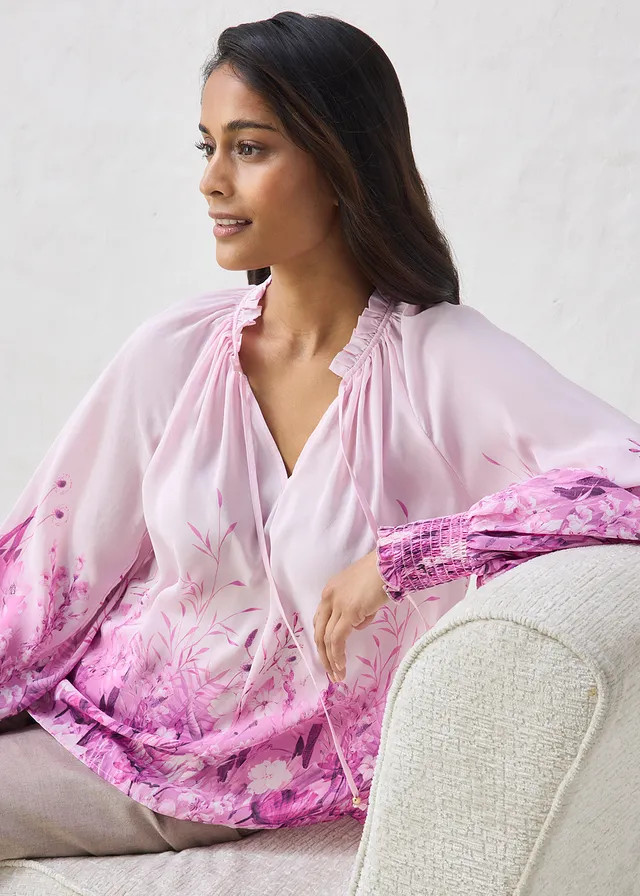 Blouse met zijde roze/licht orchidee gebloemd | Bonprix NL (Influencer)
