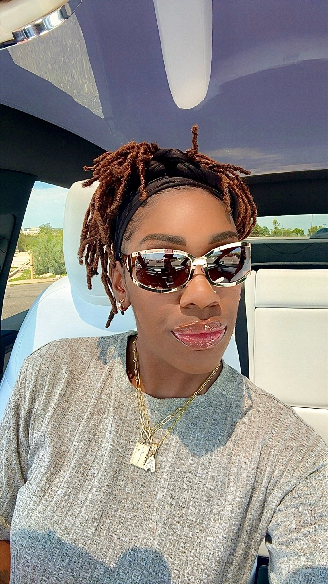 Cute but keep it simple! Throw on a pair of shades and some cutesy jewelry and you’re in Business. But let’s not forget we need some lip gloss! This summer time heat will soak it all up! So, keep 2-3 in your purse 🥰

#LTKdayinmylife #LTKBeauty #LTKTall