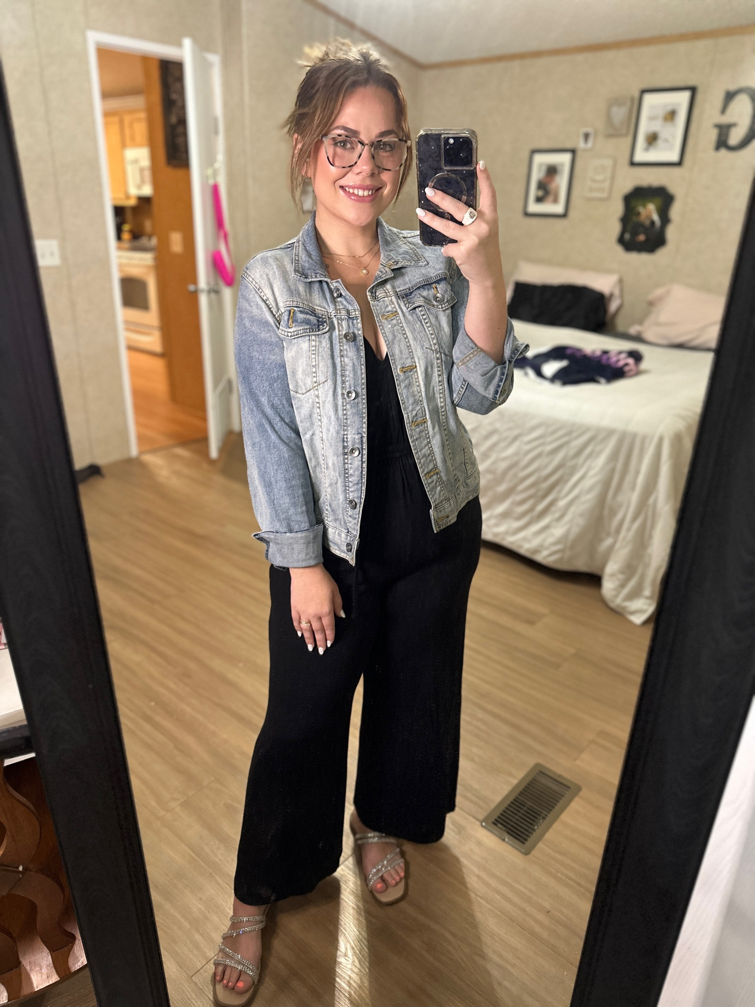 Midsize Business casual! Wearing medium in jumpsuit & it is one of my fav go-to outfits. 🖤

#LTKcurves #LTKSeasonal #LTKstyletip