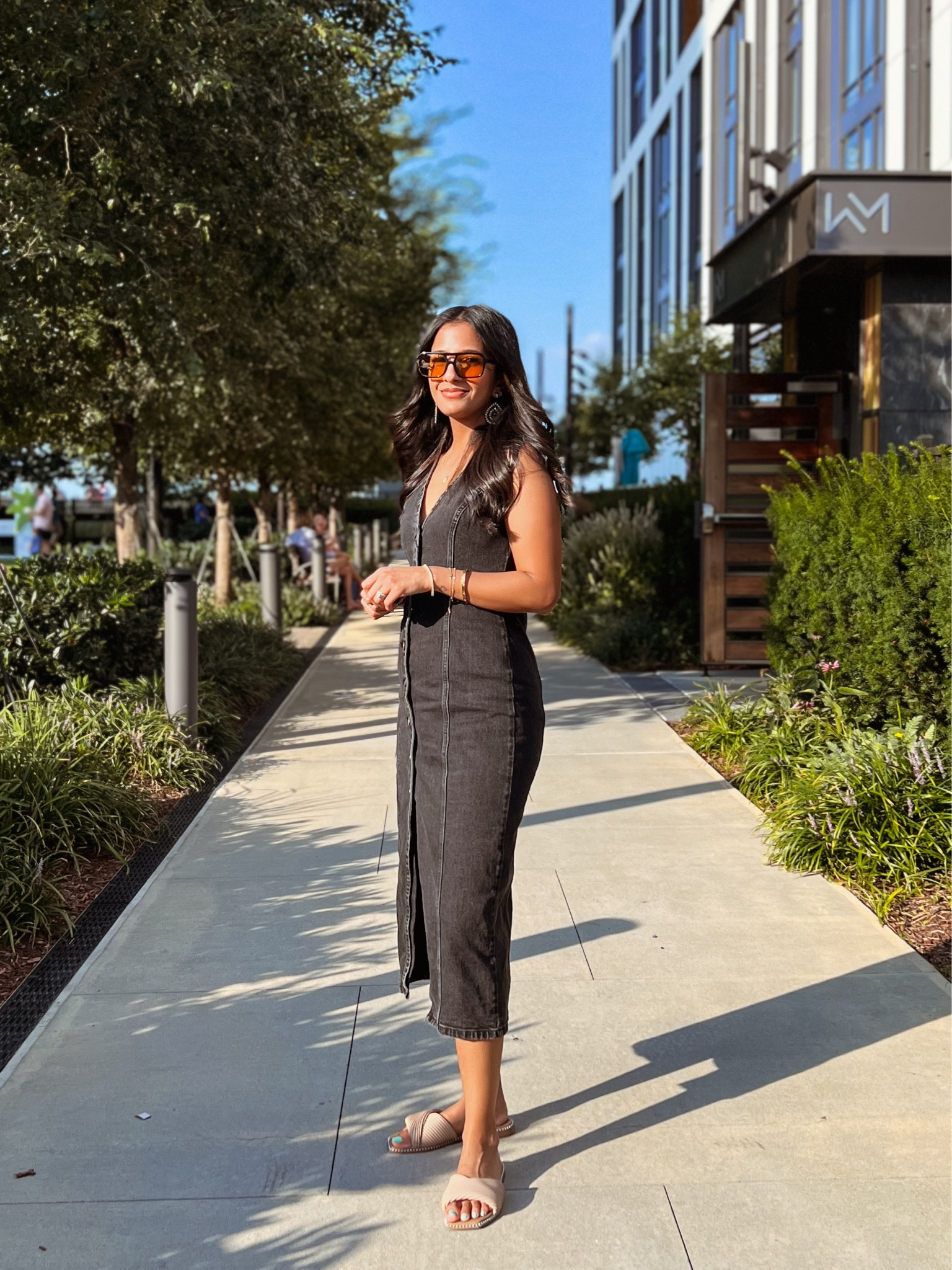 Abercrombie Mara vest midi dress, Abercrombie sale, summer to fall transitional 

#LTKFindsUnder100 #LTKSaleAlert #LTKStyleTip