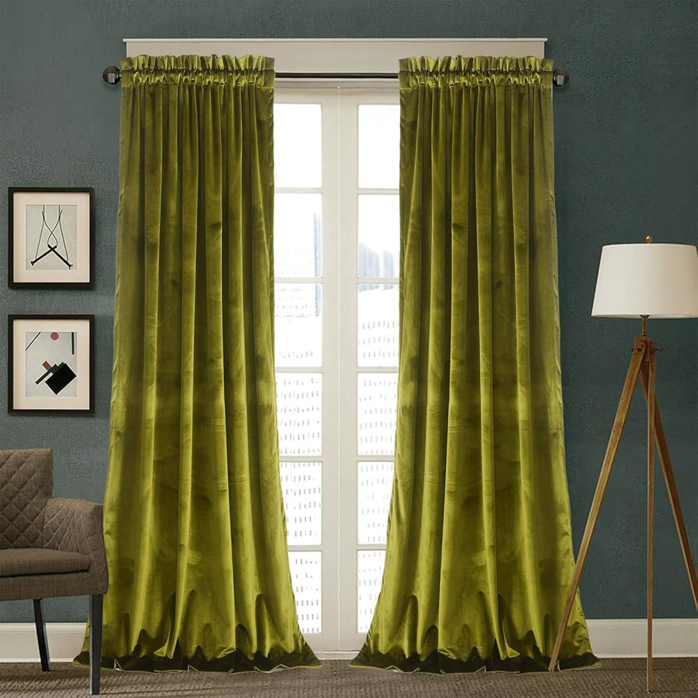 Roslynwood Velvet Curtains 2 Panels Set, Blackout Thermal Insulated Velour Rod Pocket Drapes for ... | Amazon (US)