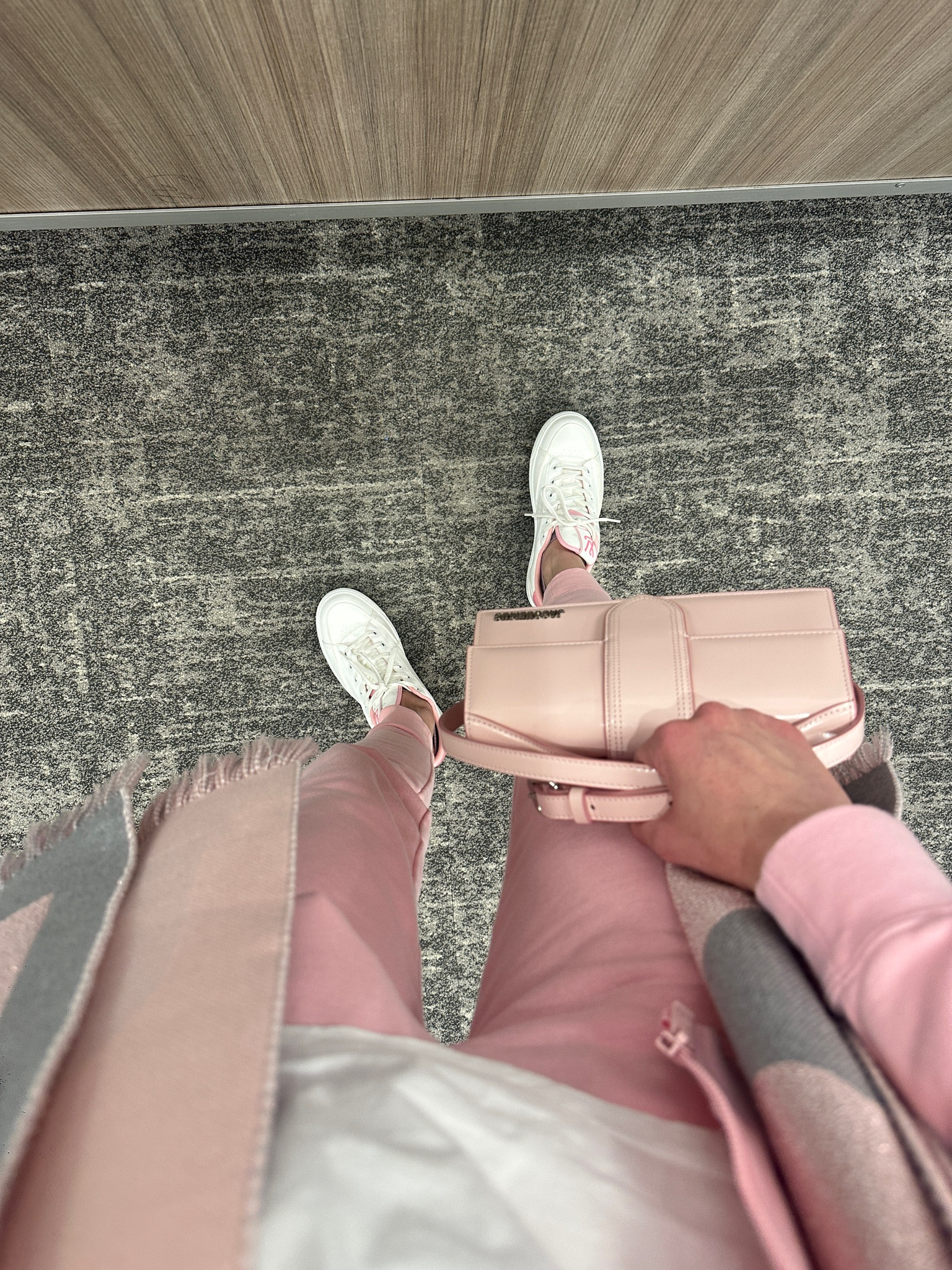 Pretty in pink #pink #sneakers #comfort #purse