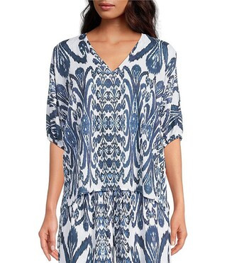 Ro's Garden Nancy Pullover Short Sleeve V-Neck Coordinating Printed Top | Dillard's | Dillard's