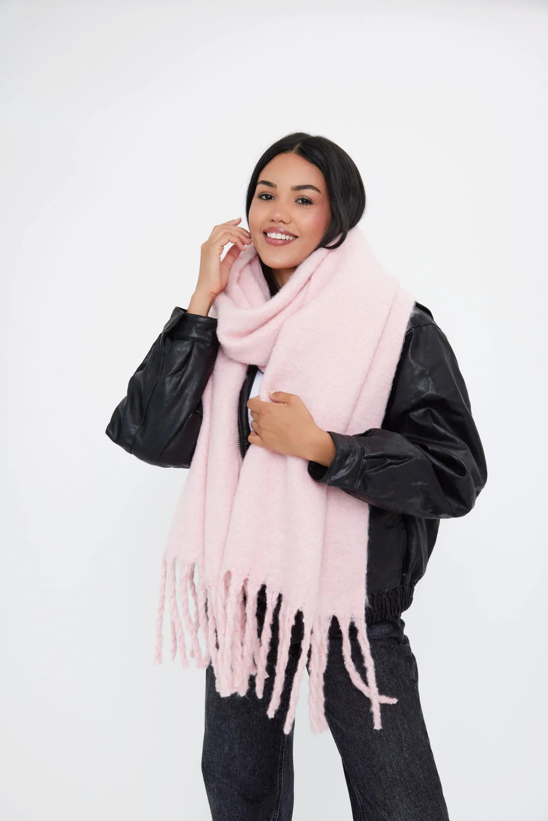 Gloves & Scarves | Oversized Chunky Blanket Scarf | My Accessories London | Debenhams UK