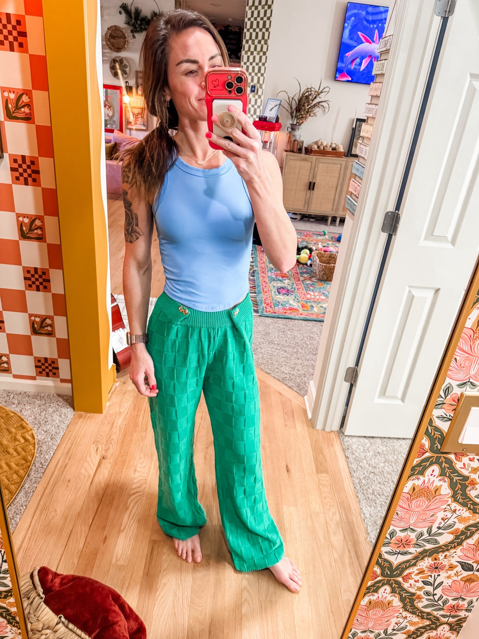 Green trousers Medium, tank XS, waist tightened clips