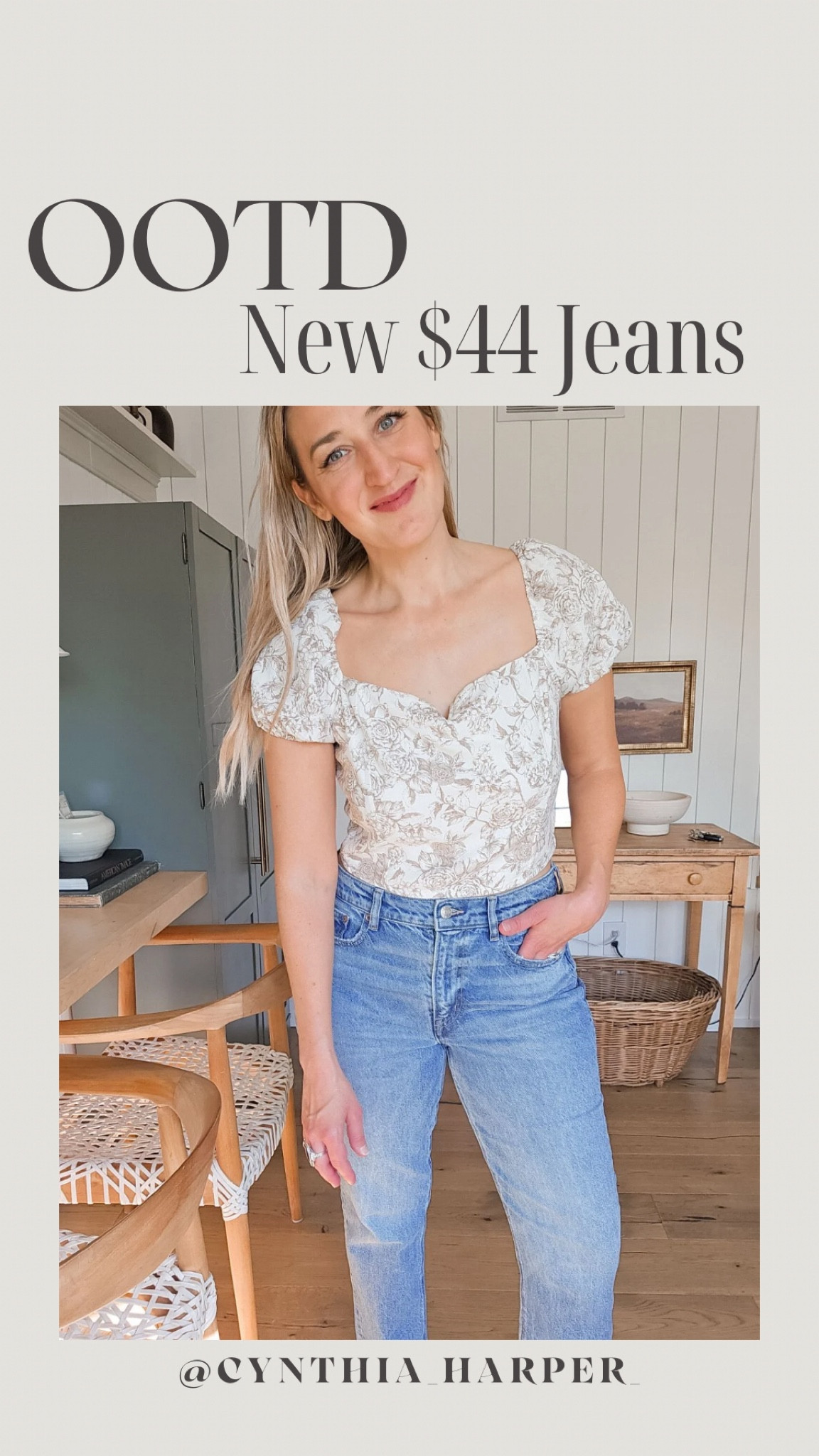 My OOTD! Love these $44 jeans from American Eagle. This top is from Altar’d State but sold out so I linked similar floral tops from them! 

#LTKfindsunder50