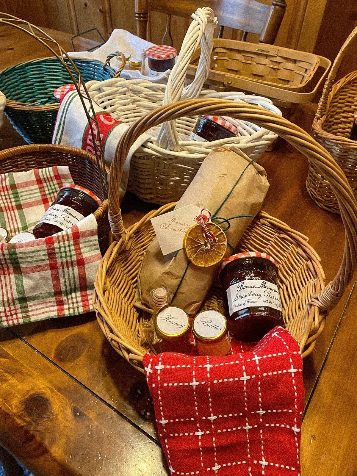 Christmas bread baskets 🎄🧺

#LTKHoliday #LTKGiftGuide #LTKSeasonal