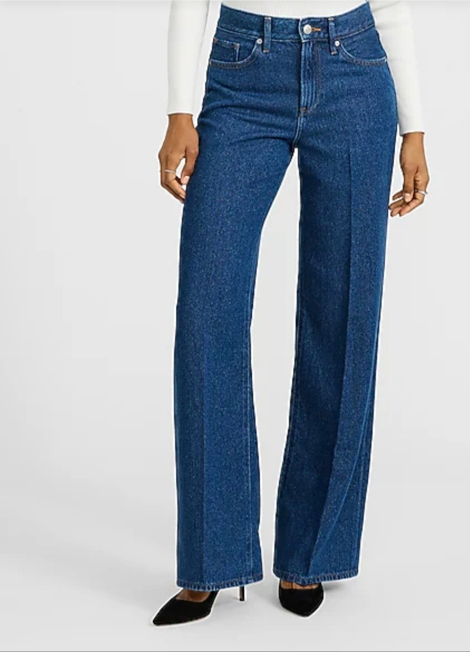 High waisted dark wash blue jeans for petite women

#LTKPetite #LTKMidsize