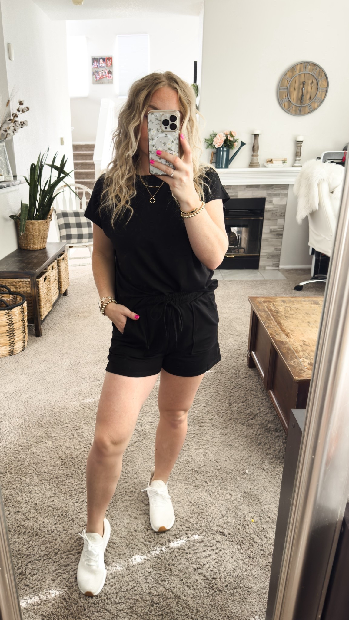 2 piece matching tee and shorts set from amazon, fits tts. Perfect for when the weather warms up! 





outfit inspo | outfit ideas | casual outfits amazon  |  amazon outfits every day | early spring outfits 

#LTKootd #LTKmomlife #LTKPetite