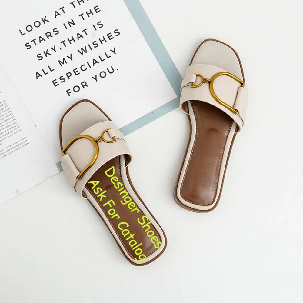 Save Big on Bulk Women Summer Designer Slippers Wholesale 2024 Summer Outdoor Women Shoes Famous ... | DHGate