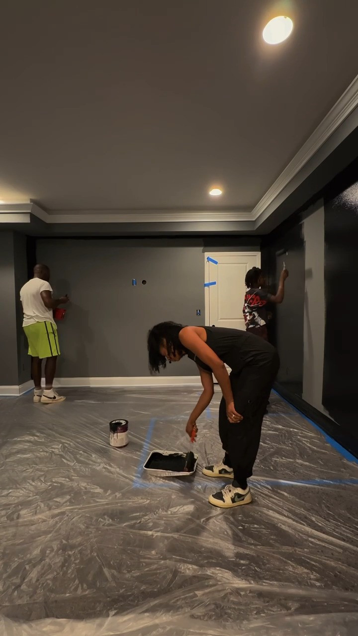 Finally gave this unused room a much-needed makeover! 🤍 We turned it into a home gym with everything we needed—from the equipment, mirrors, and finishing touches. Sharing all the finds here!


#SlatWall #AccentWall #HomeGymIdeas #GameRoomIdeas #DIYHomeProjects BasementDesign InteriorDesign 

 