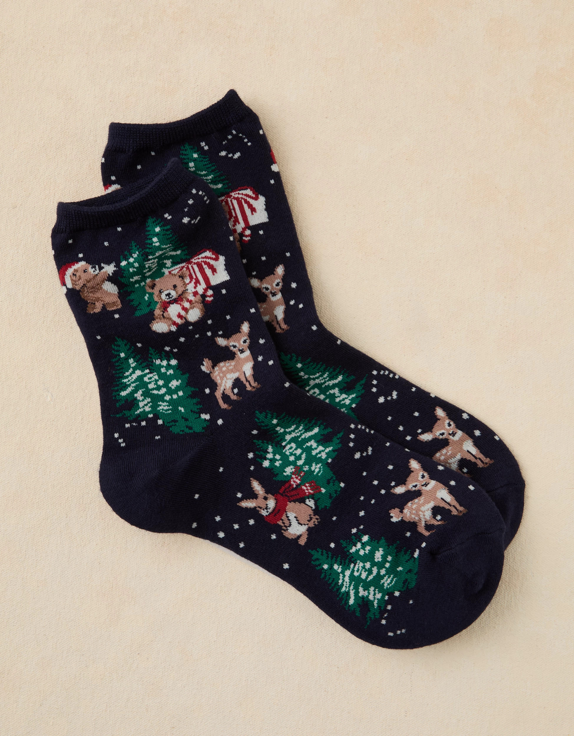 AE Graphic Ruffle Cropped Crew Socks | American Eagle Outfitters (US & CA)