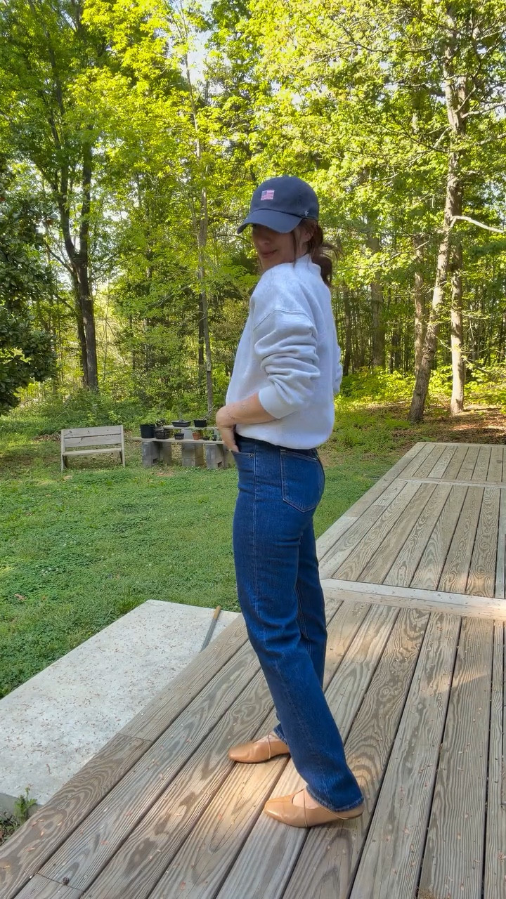 

These jeans are freakin’ amaaazing!!! 

For those that love skinny jeans, but want just a tiny upgrade while keeping with the fit you love! These jeans are higher waisted and slim like a skinny, just a little more loose around the calf and ankles. It’s perfection! 

Commissionable links

#LTKgrwm #LTKootd