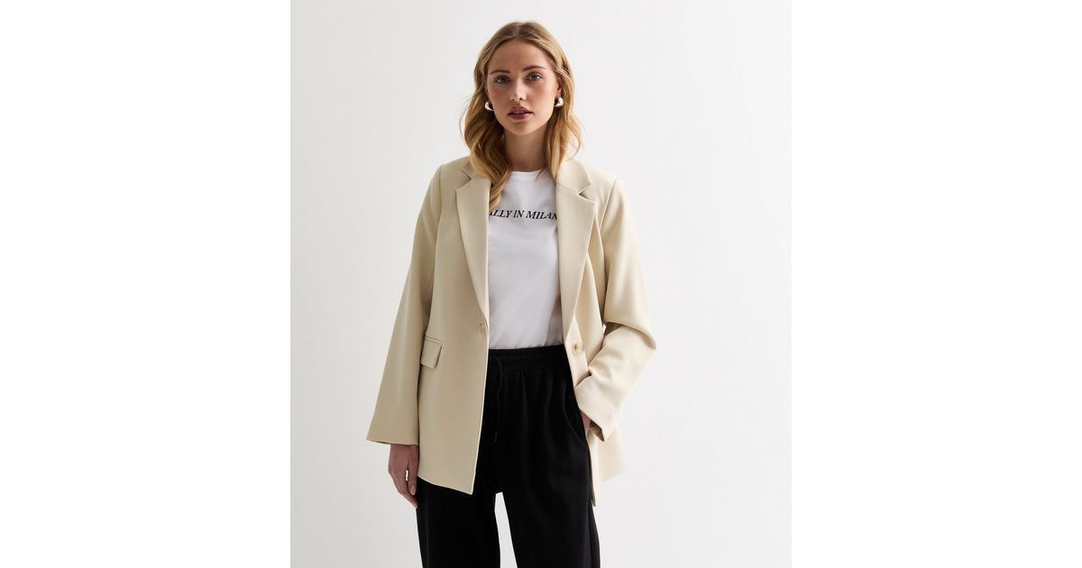 Cream Blazer
						
						Add to Saved Items
						Remove from Saved Items | New Look (UK)