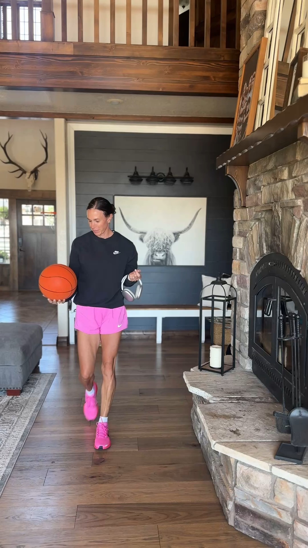Workout look brought to you by Nike

#LTKStyleTip #LTKActive #LTKOver40