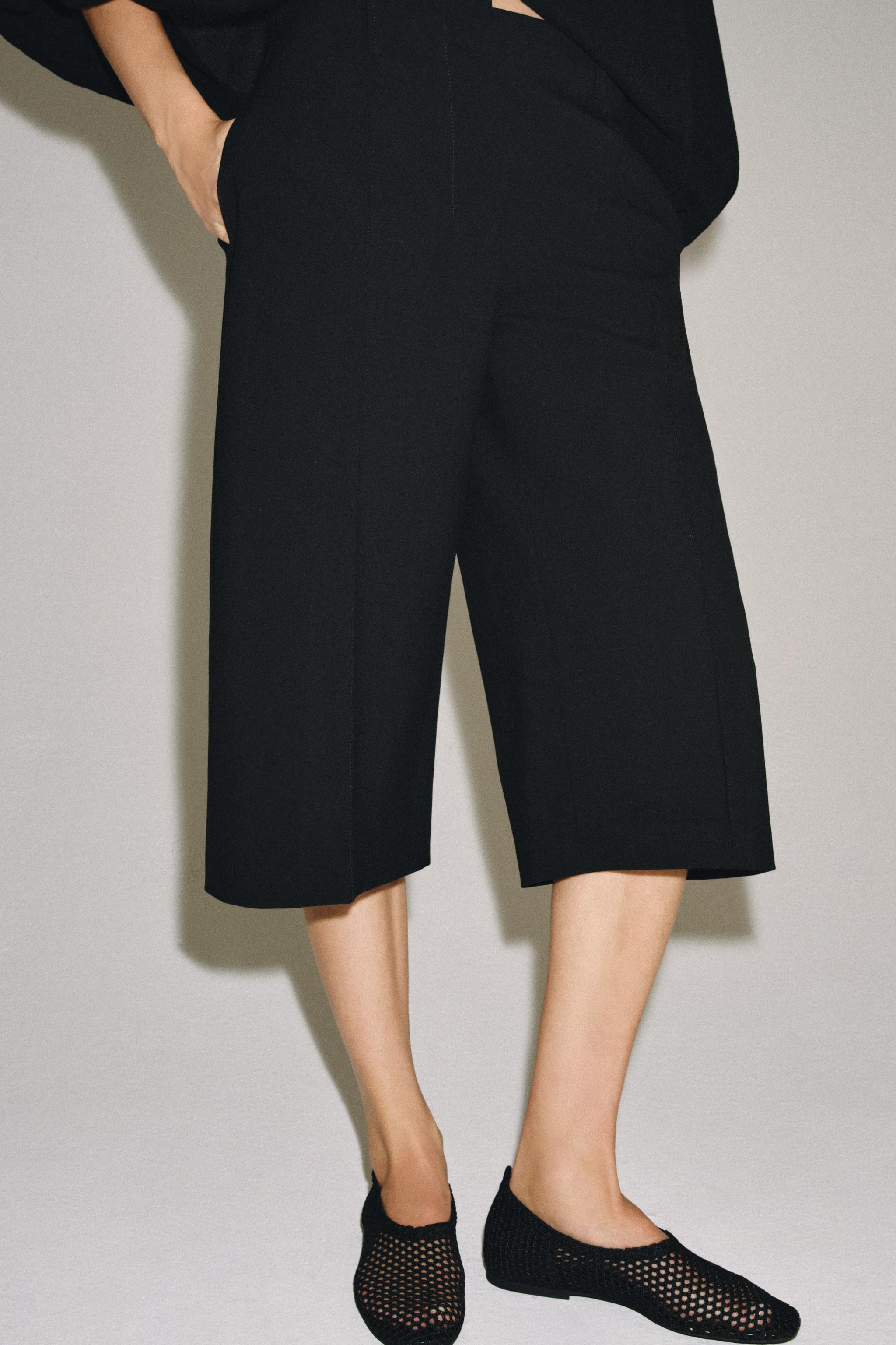 STRAIGHT SHORTS WITH FRONT SEAM ZW COLLECTION | Zara US