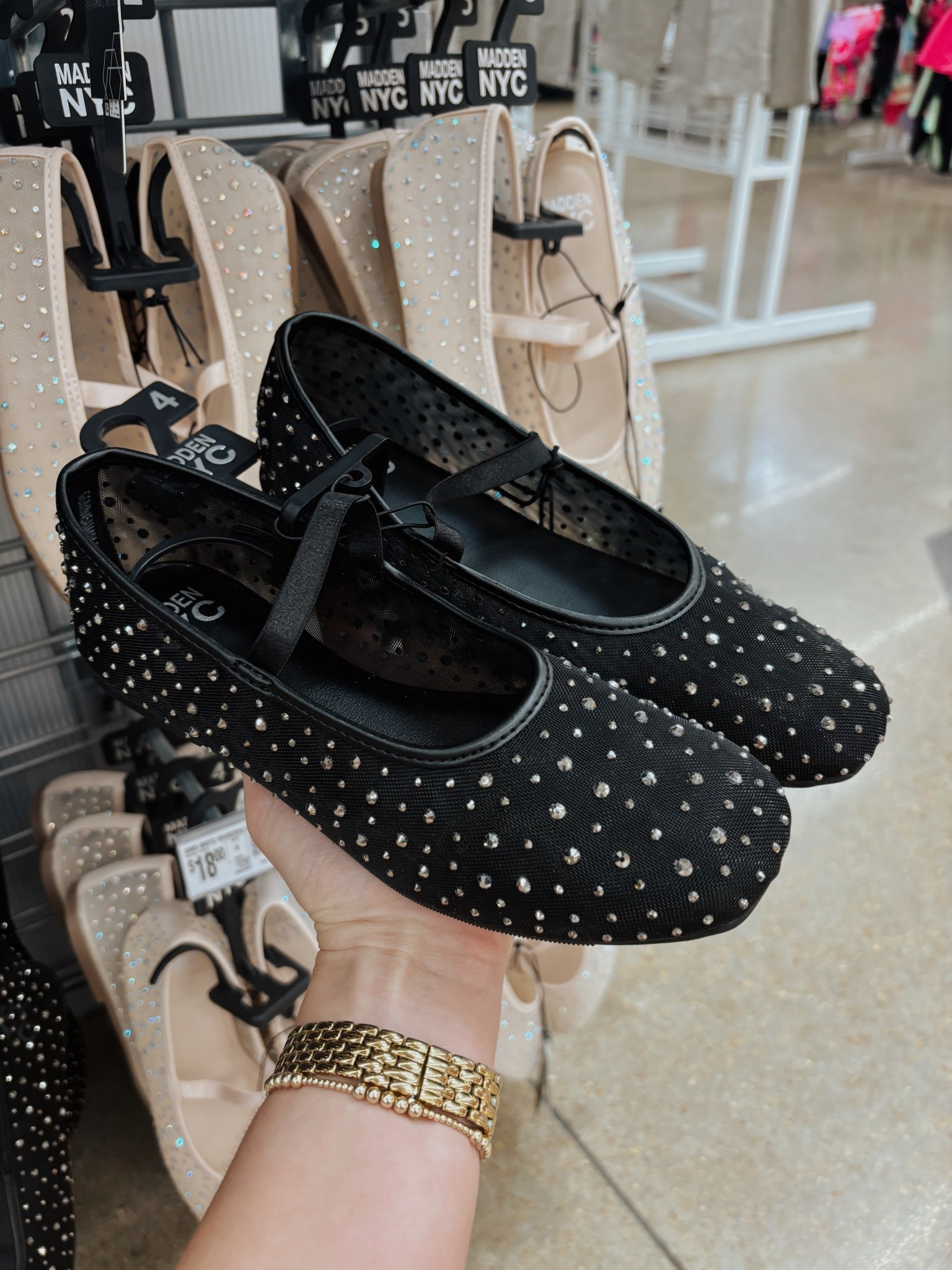 WALMART!😍😍😍

#LTKFindsUnder100 #LTKShoeCrush #LTKFindsUnder50