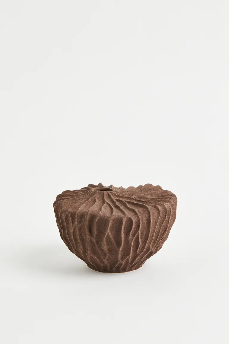 Kleine Vase aus Steingut | H&M (DE, AT, CH, NL, FI)