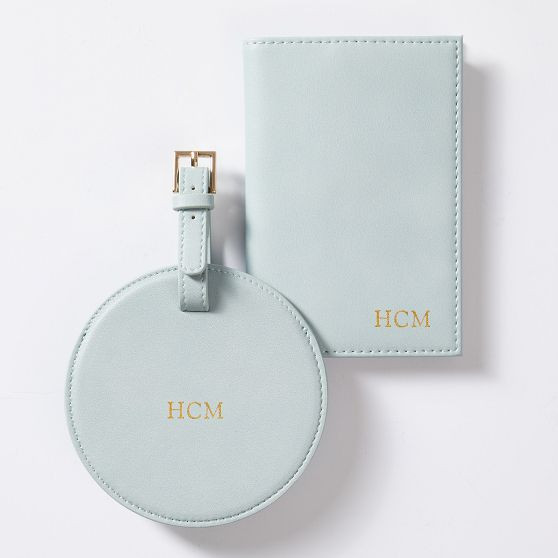 Fillmore Vegan Leather Circle Luggage Tag And Passport Case | Mark and Graham