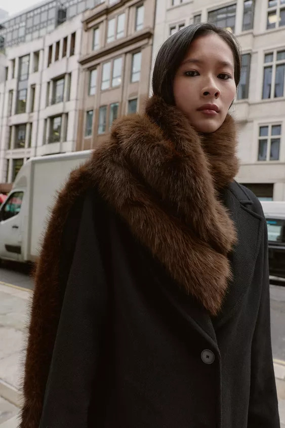 PLAIN FAUX FUR SCARF WITH FRINGING | Zara UK