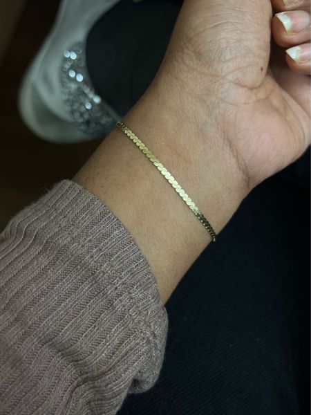 This is such a beautiful 14k yellow gold everyday bracelet that I am obsessed with ! It can be for you or Your loved one as a gift ! 

#LTKHoliday #LTKstyletip #LTKGiftGuide