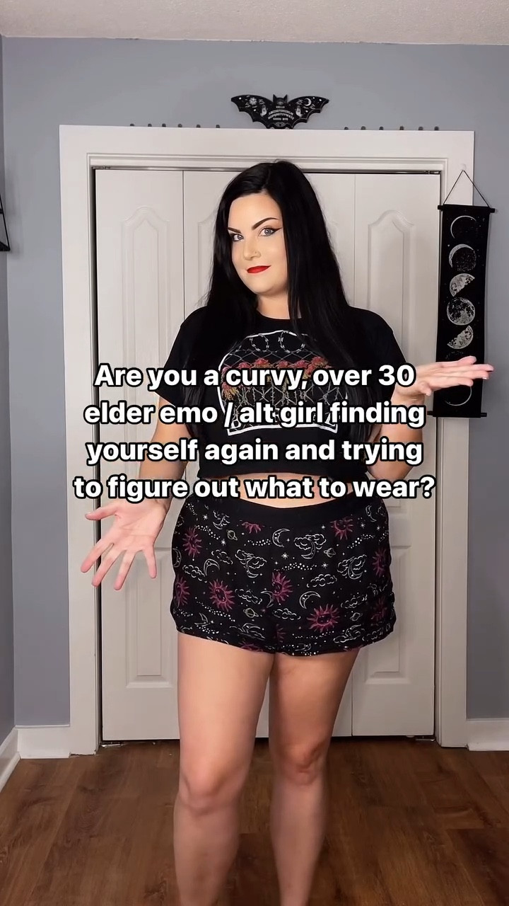 Hoping this reaches all my plus size and curvy elder emo / alt girlies over 30 looking for outfit inspo! 🖤

Your friendly reminder that style doesn’t die after you turn 30! You’re in your prime babe, let me help you find outfits that make you feel cute and confident. 🥰🖤

#elderemo #styleover30 #stylenotsize  #altfashion #altgirlsofinstagram #alternativefashion #alternativeoutfits #edgyoutfits #edgycurvygirloutfits #grwm #size14to16 #ootd edgy outfit inspo