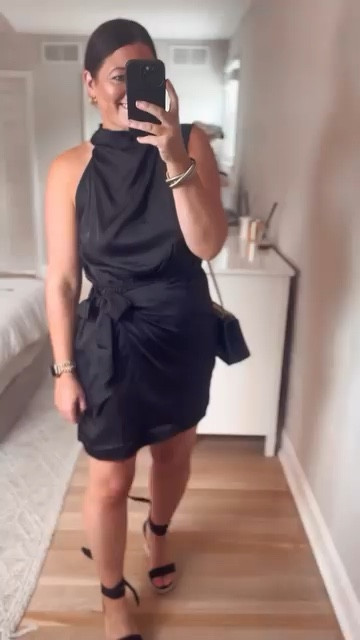 Comment LINK to shop! 

The LBD that turns heads and starts conversations. Effortless, timeless, and ready for anything 🖤 

#LittleBlackDress #DateNightLook #ClosetStaple”