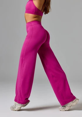 Reluna™ Original Sculptseam® Low-Rise Straight Leg Pant Regular Berry 2XL / Berry / Sculptseam | Paragon Fitwear
