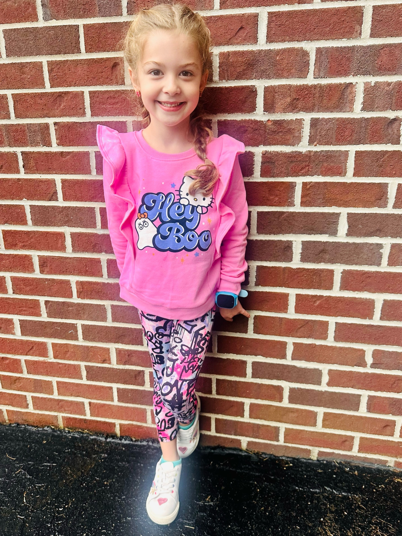 Gym day at school calls for comfy leggings (from our favorite local Pgh boutique, Lullabye Landing) & Ellie’s favorite Hello Kitty sweatshirt. Patchwork emoji tennis from #walmart Ellie is 5, size 10 shoe & 5t in clothes for reference  

#LTKHalloween #LTKkids #LTKSeasonal