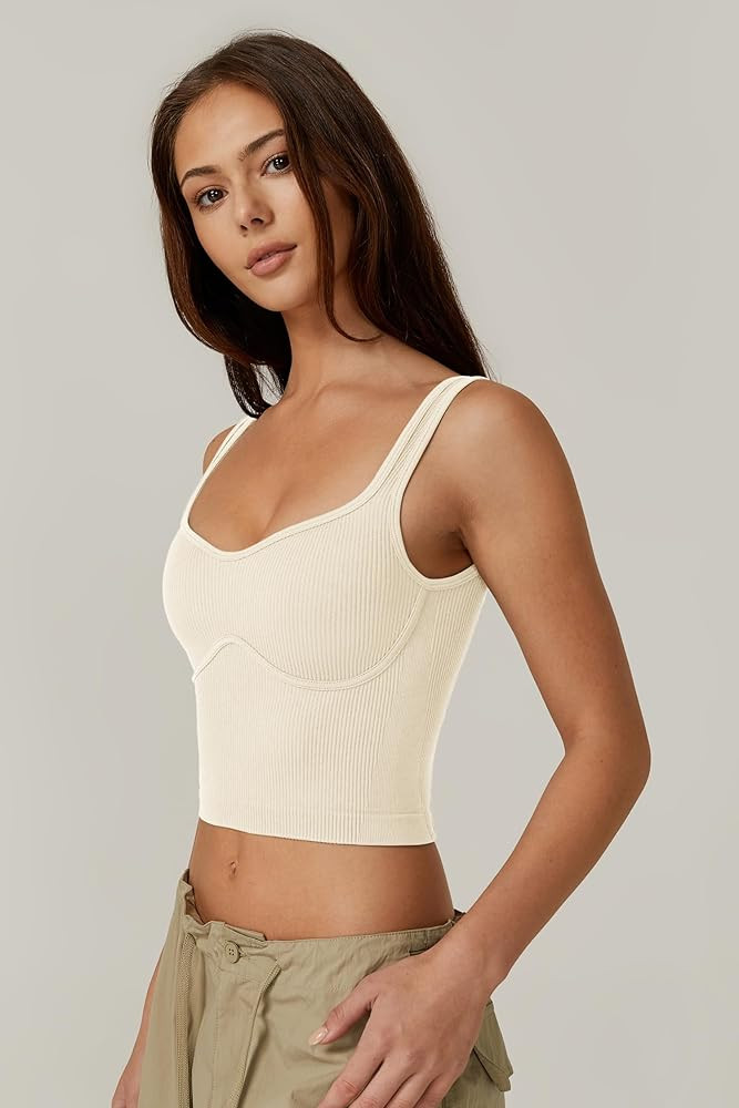 QINSEN Womens Sleeveless Cropped Rib Knit Seamless Sweetheart Neckline Going Out Tank Tops | Amazon (US)