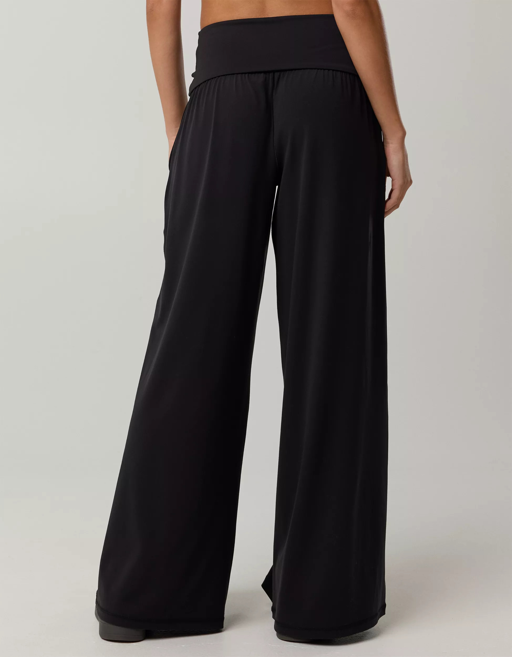 OFFLINE By Aerie Real Me Foldover Super Wide Leg Pant | American Eagle Outfitters (US & CA)