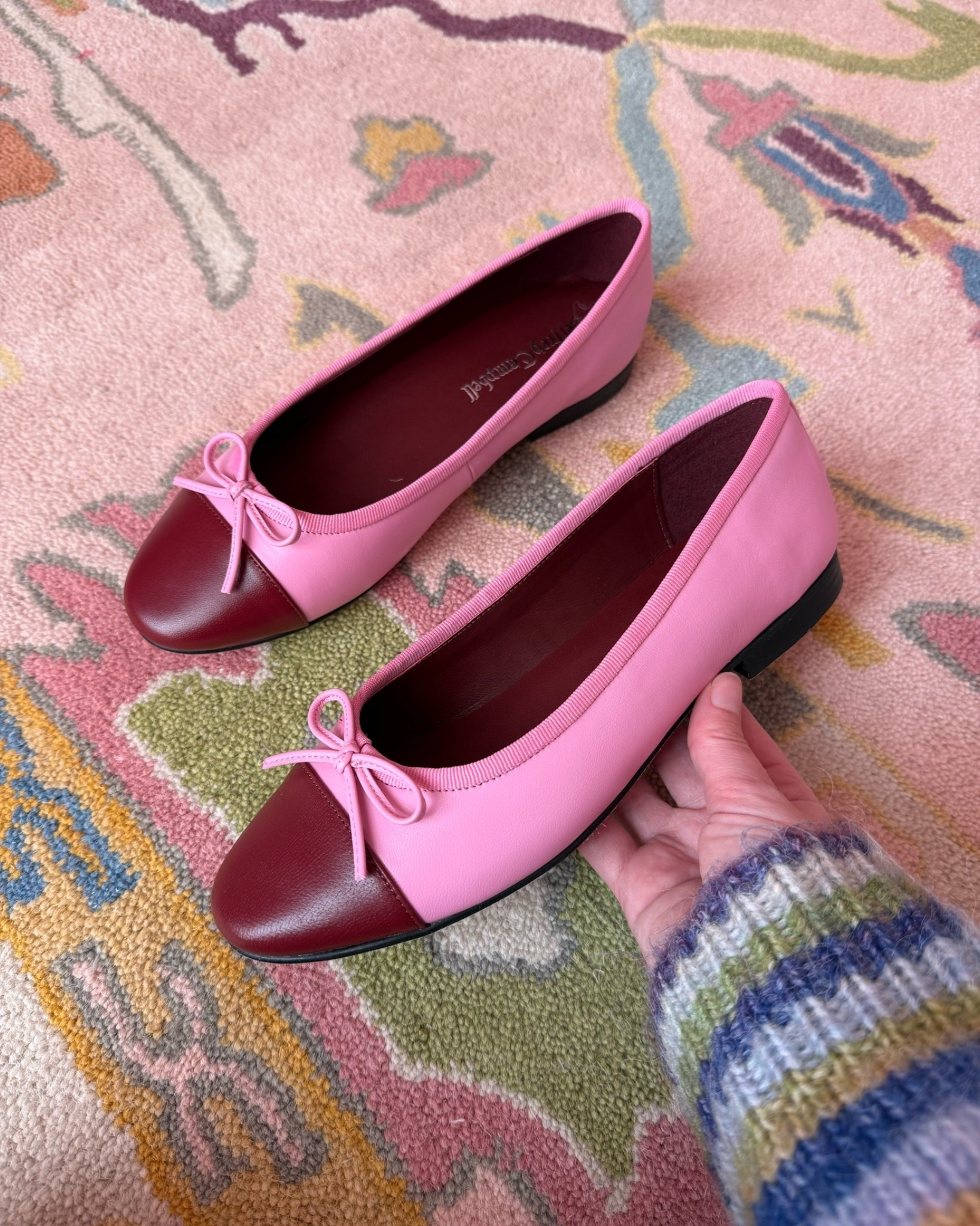 Cap toe ballet flats / pink and burgundy flats / fall flats 
Size: 6.5

#LTKSeasonal