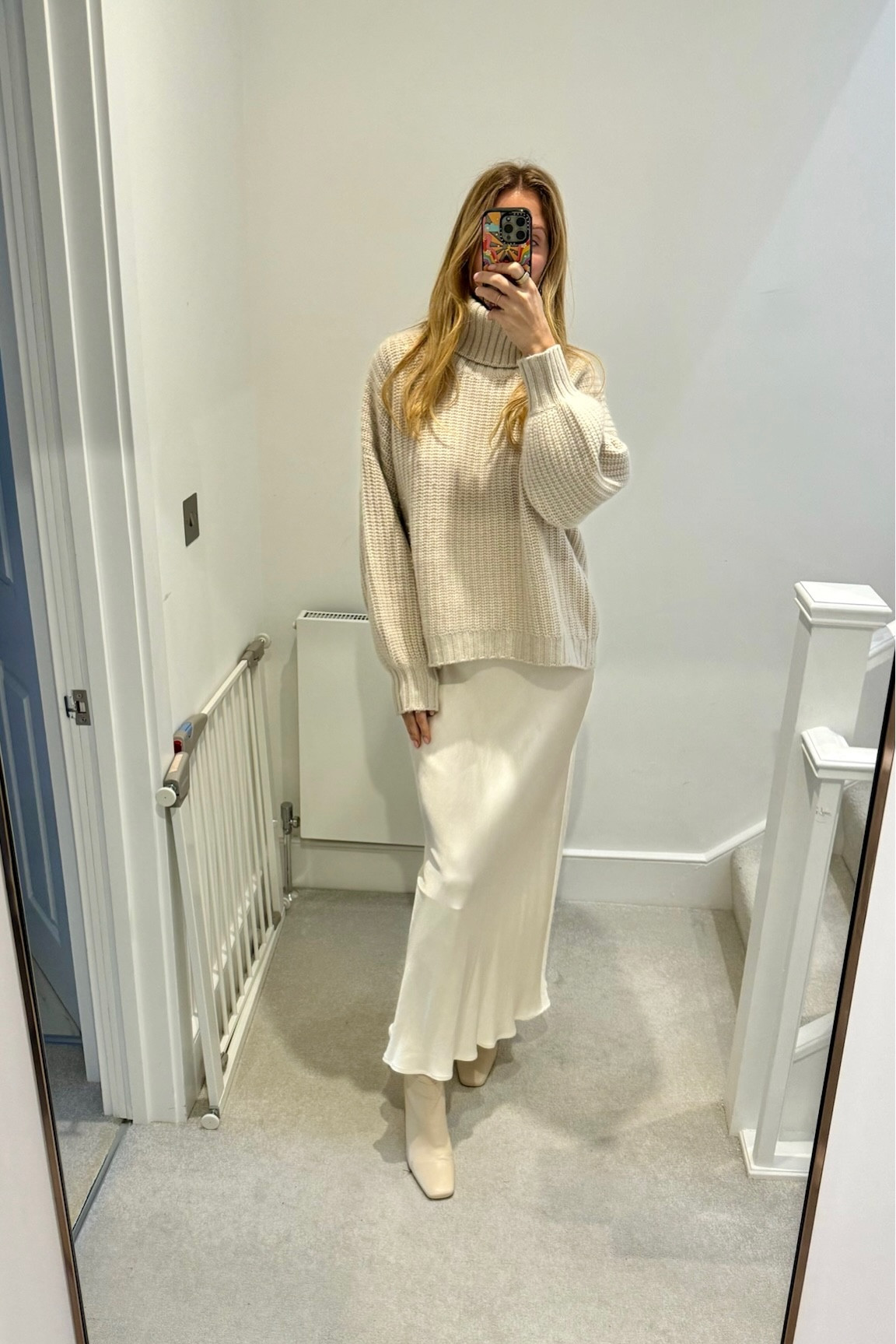How gorgeous is this satin slip skirt? ✨ 

#LTKSeasonal #LTKeurope #LTKstyletip