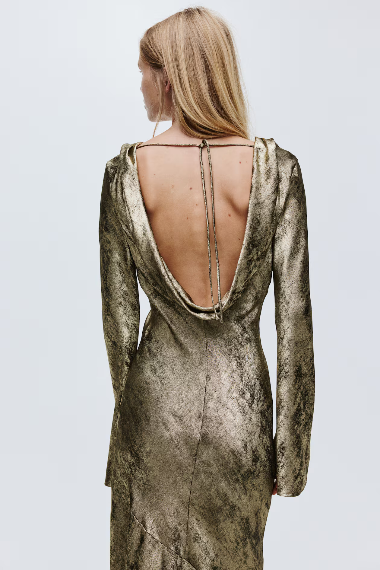 Open-back satin dress | H&M (UK, MY, IN, SG, PH, TW, HK)