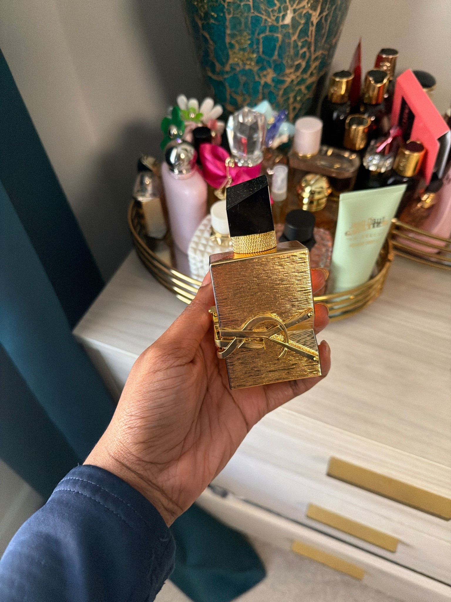 Scent of the day! Wanted to smell like a pretty vanilla 💅🏿 