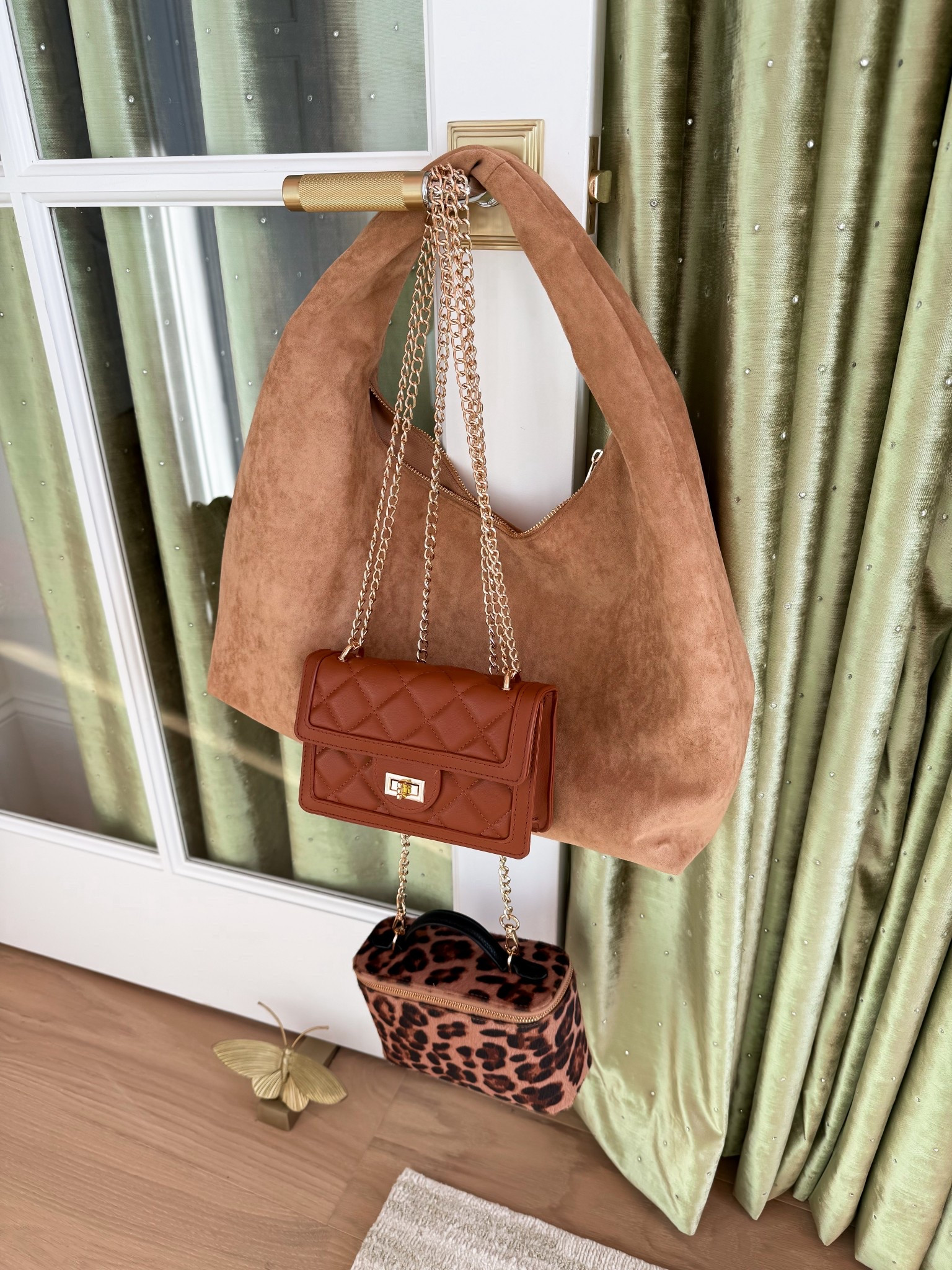 Fall handbags under $50 from Amazon, Target, and Walmart! 

#LTKFindsUnder50 #LTKFallSale #LTKItBag