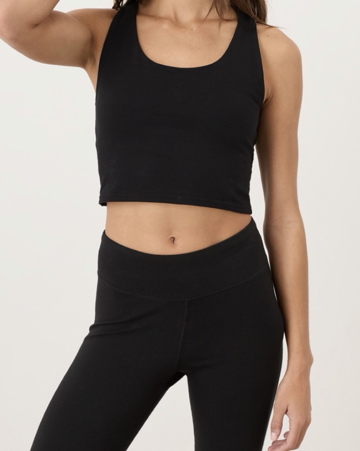 Making the switch to better fabrics for my hormones & overall health 🤍
Linked my favorites here ↓


#LTKfitnessgoals #LTKselfcare #LTKActive